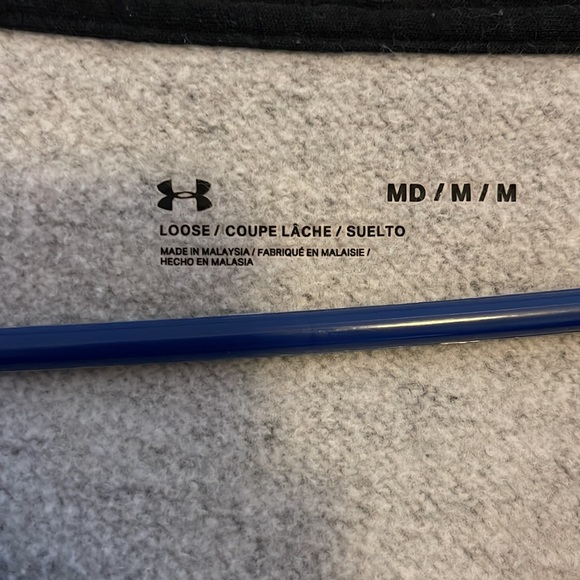 Under Armour cropped hoodie size medium - Picture 4 of 6